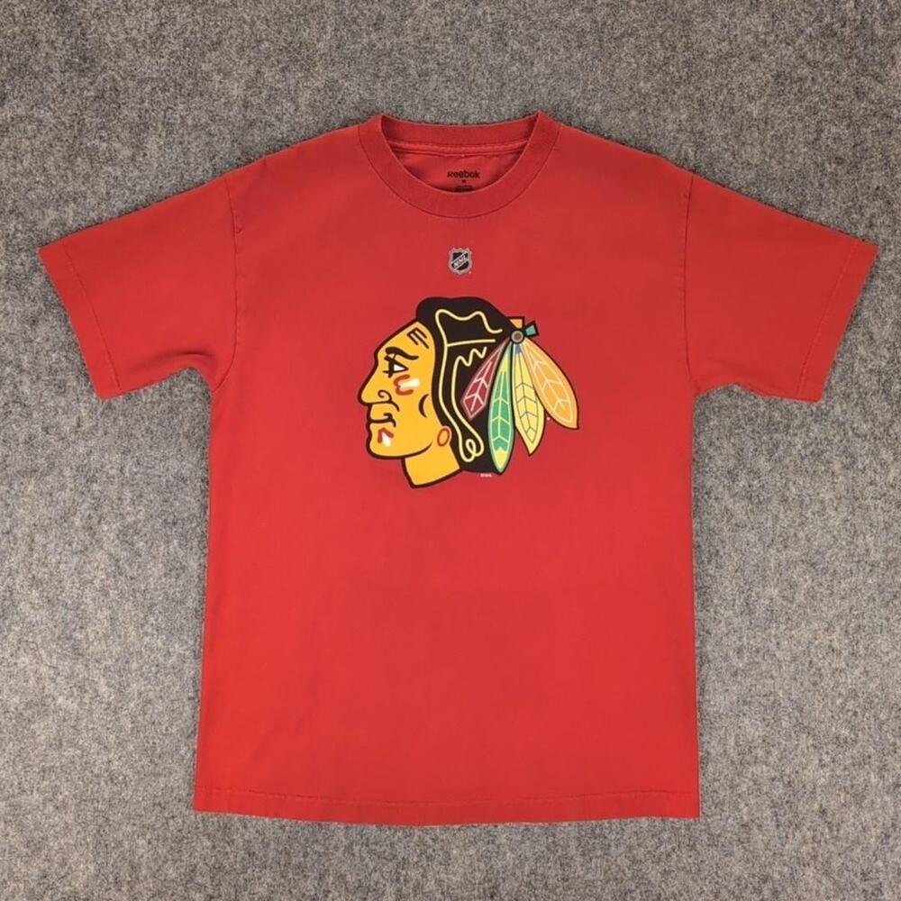 Chicago Blackhawks Shirt Mens Medium Red NHL Hockey Reebok Toews 19 Tee